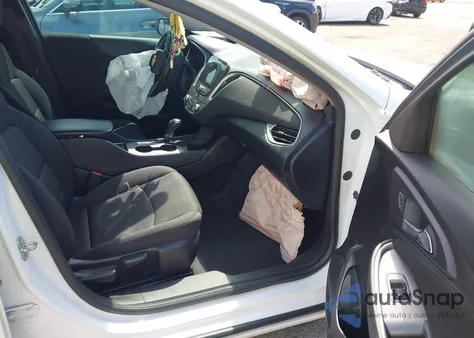 2019 Chevrolet Malibu Rs from USA, damaged, VIN 1G1ZG5ST6KF227483